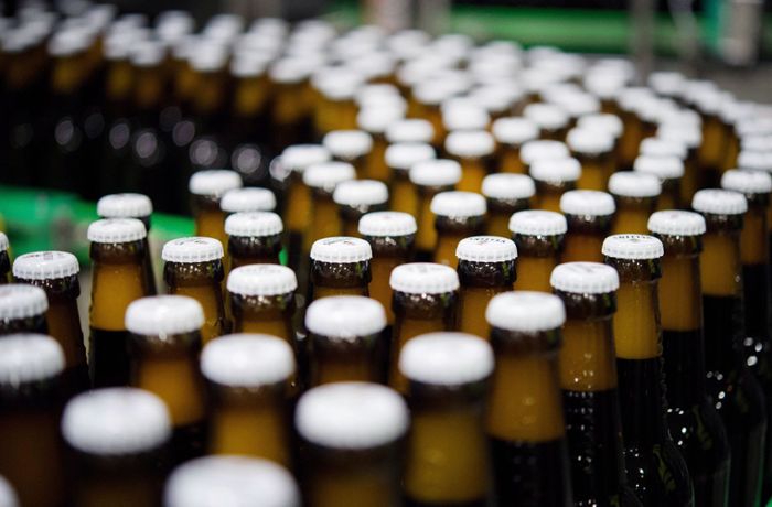Vor nachfragestarkem Sommer: Brauereien befürchten Engpass bei Bierflaschen