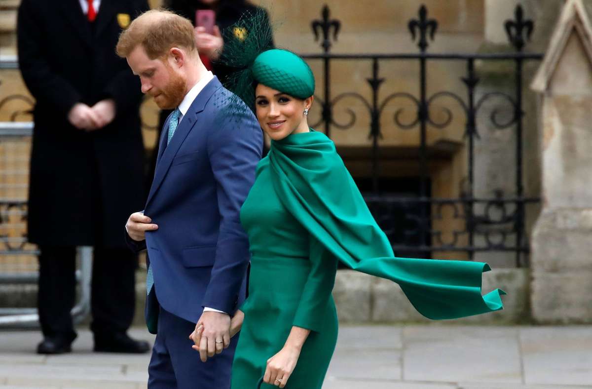 2020: Herzogin Meghan besucht in einem Kostüm von Emilia Wickstead in der gleichen Farbe den Commonwealth-Gottesdienst in der Westminster Abbey.