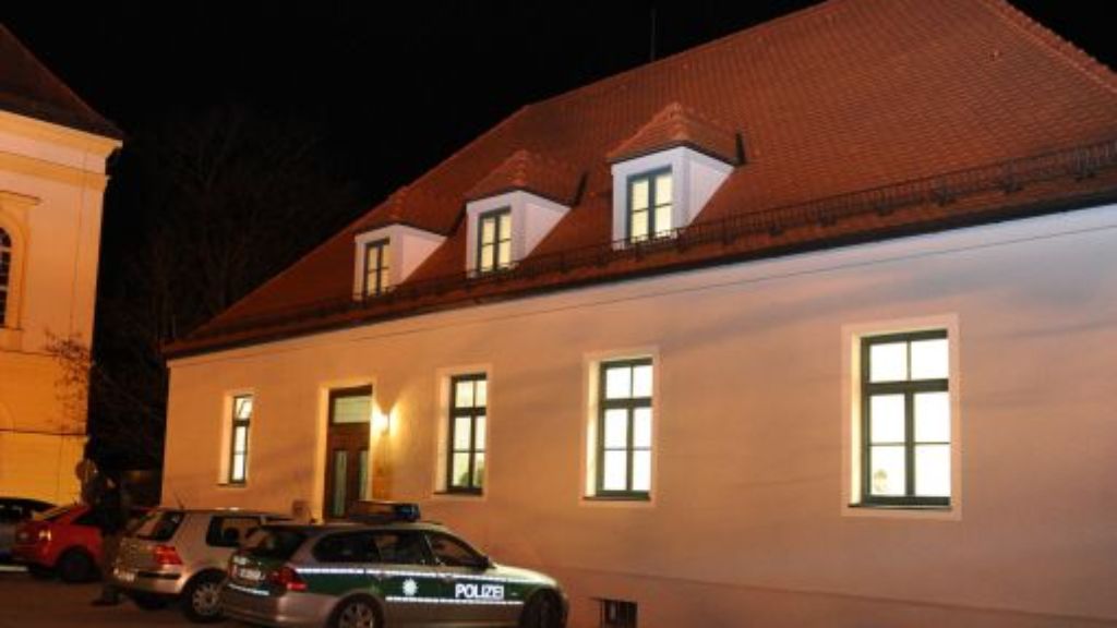  Im Dachauer Amtsgericht hat ein Mann während eines Prozesses einen Staatsanwalt erschossen.  
