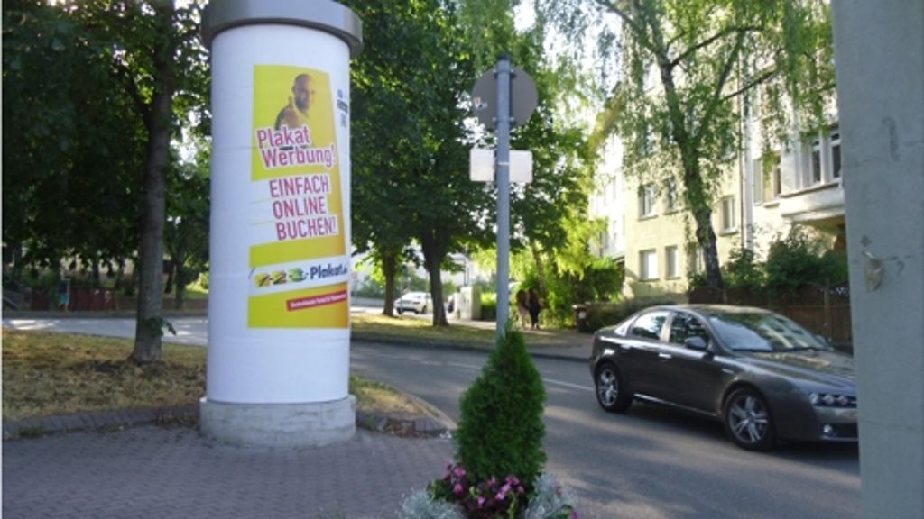 Antrag der Grünen in Bad Cannstatt: Litfaßsäule gefährdet Verkehr