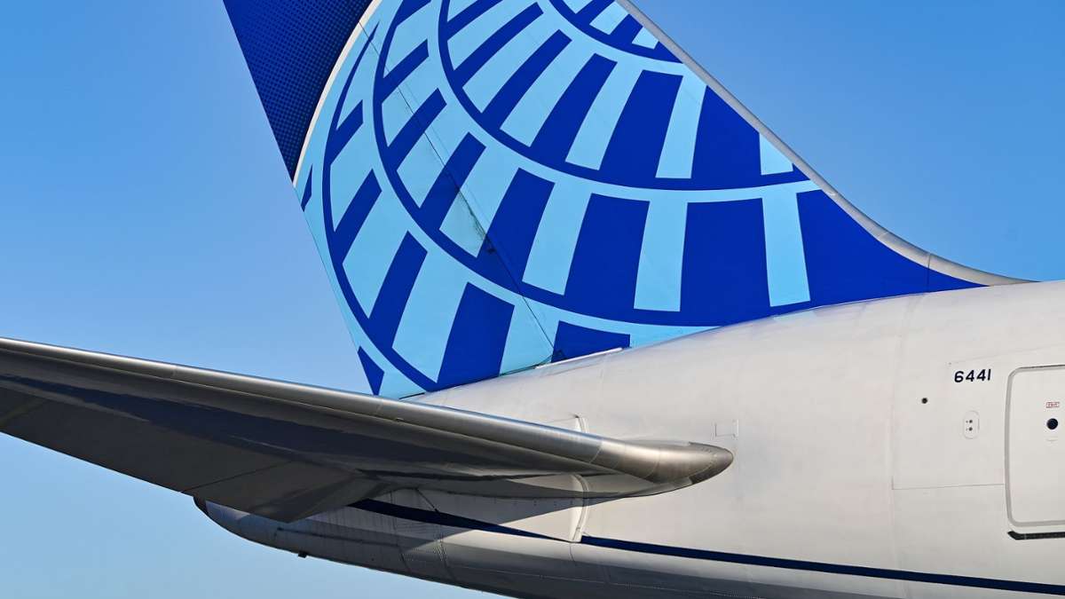 Luftverkehr: Boeing von United Airlines verliert Abdeckung im Flug