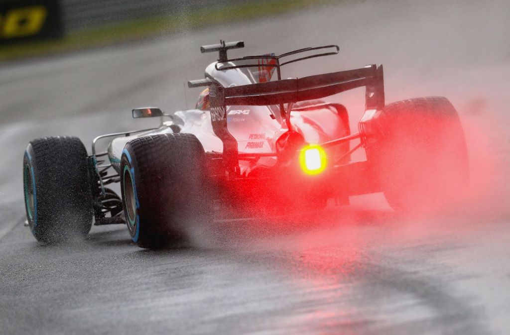 Auch vom strapaziösen Regen ließ sich Lewis Hamilton in Monza nicht stoppen und sicherte sich einmal mehr die Pole-Position.
