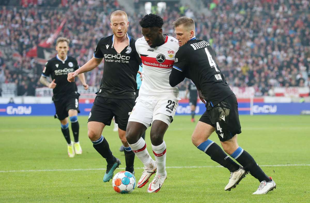 Für Orel Mangala und den VfB gab es gegen Bielefeld kein Durchkommen.