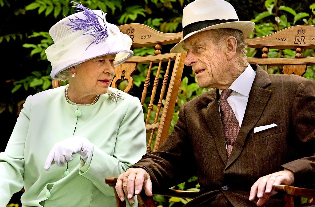 Endless Love – Queen Elizabeth II. und der Duke of Edinburgh, Prinz Philip, sind seit 70 Jahren verheiratet. Das kann man sich heutzutage fast nicht vorstellen.