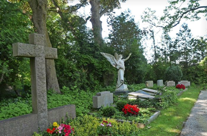 Der Otto-Friedhof in Wendlingen-Unterboihingen: Historisches Kleinod hinter Bäumen