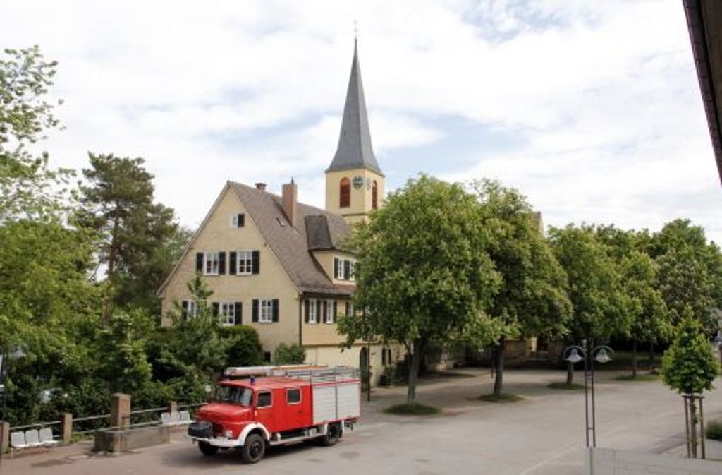 Ein altes Feuerwehrauto in Stammheim.