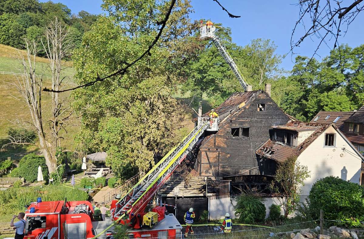 Das Feuer konnte gelöscht werden – zuvor kursierten in sozialen Medien Bilder, die die Mühle lichterloh brennend zeigten.