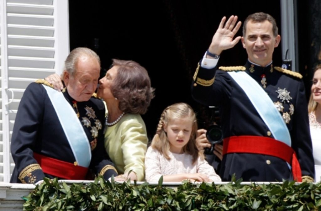 Juan Carlos (links) und Sofia mit ihrem Sohn, König Felipe und dessen Tochter Leonor