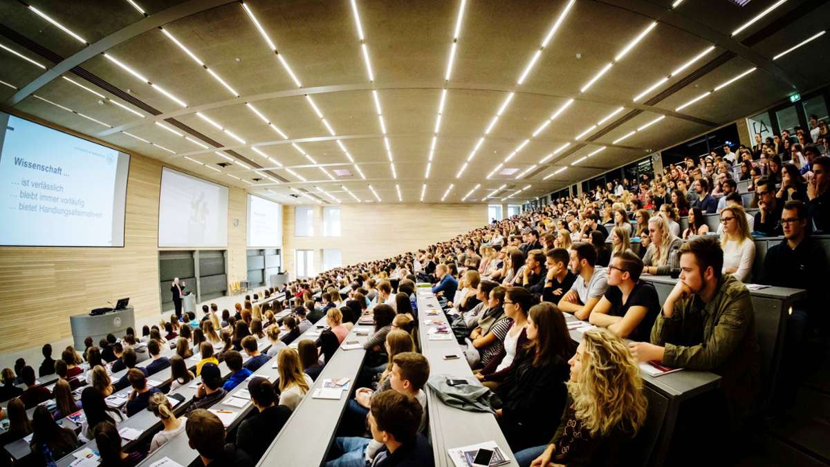 Uni Hohenheim in Stuttgart: Rektor fordert Impfangebot für Studierende