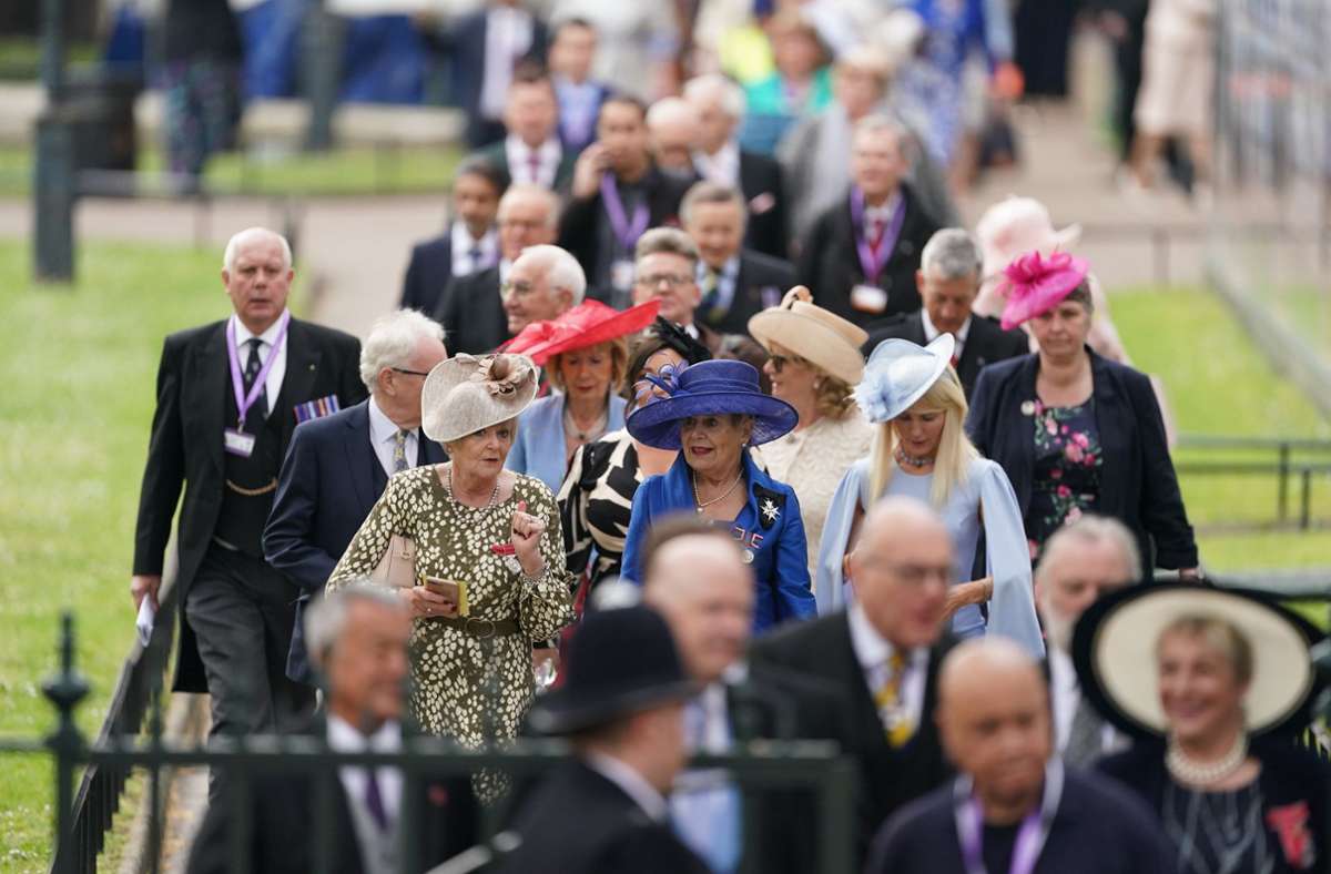 König Charles hat hunderte Ehrenamtliche eingeladen.
