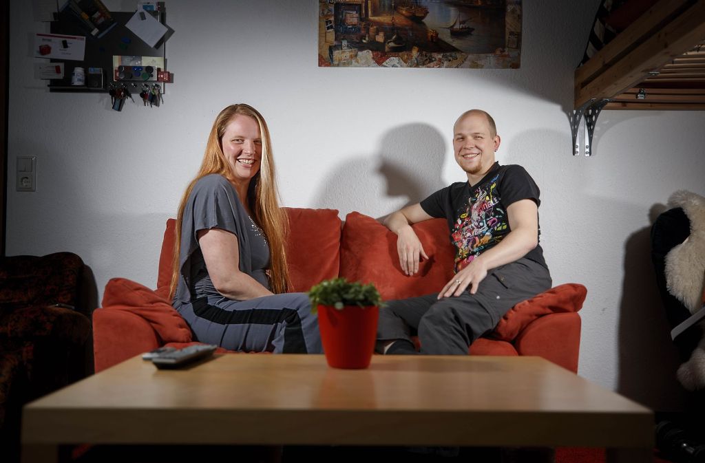 Julia Lilien Meyder und Niels Rohwder wollen nicht nur einen Partner haben. Zum Interview mit dem Paar geht es hier.