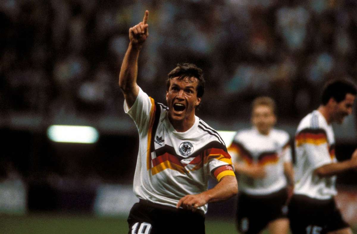 Lothar Matthäus ist der deutsche Rekordhalter in Bezug auf die meisten Länderspiele. Er stand von 1980 bis 2000 150-mal für Deutschland auf dem Platz, erzielte dabei 23 Tore und gewann 1980 die Europa- und 1990 die Weltmeisterschaft. imago