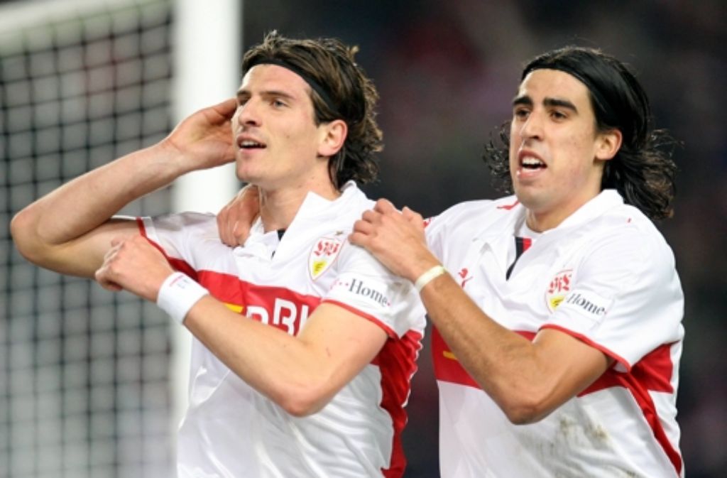 2008/09: Platz 3. Auf dem Bild: Mario Gomez (links) und Sami Khedira.