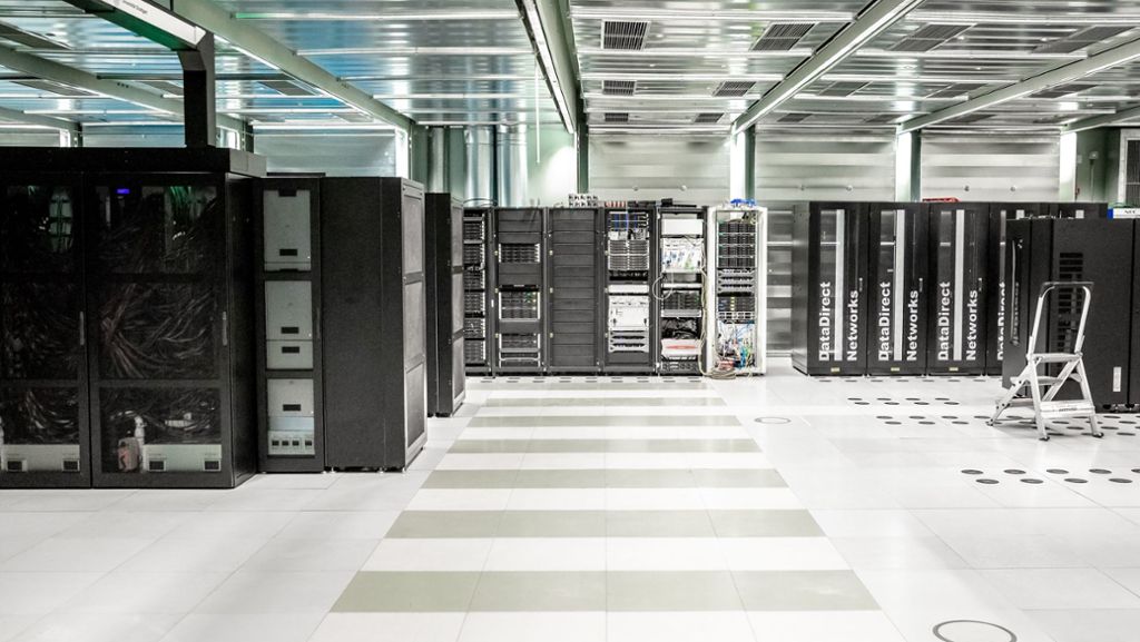 An der Universität Stuttgart: Neuer Supercomputer „Hawk“ soll Pandemien berechnen