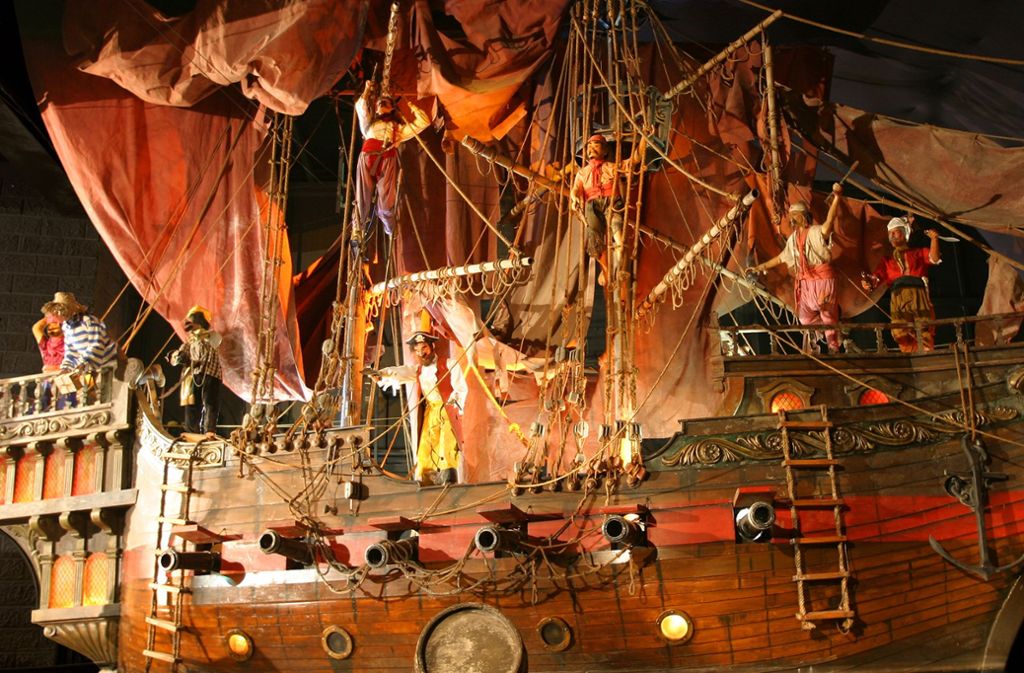 Ein riesiges Piratenschiff beeindruckte Besucher von „Piraten in Batavia.“