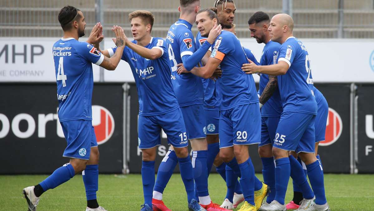Stuttgarter Kickers gegen 1. FC Rielasingen-Arlen: Liveticker: Gehrmann-Truppe  fährt ungefährdeten Sieg ein