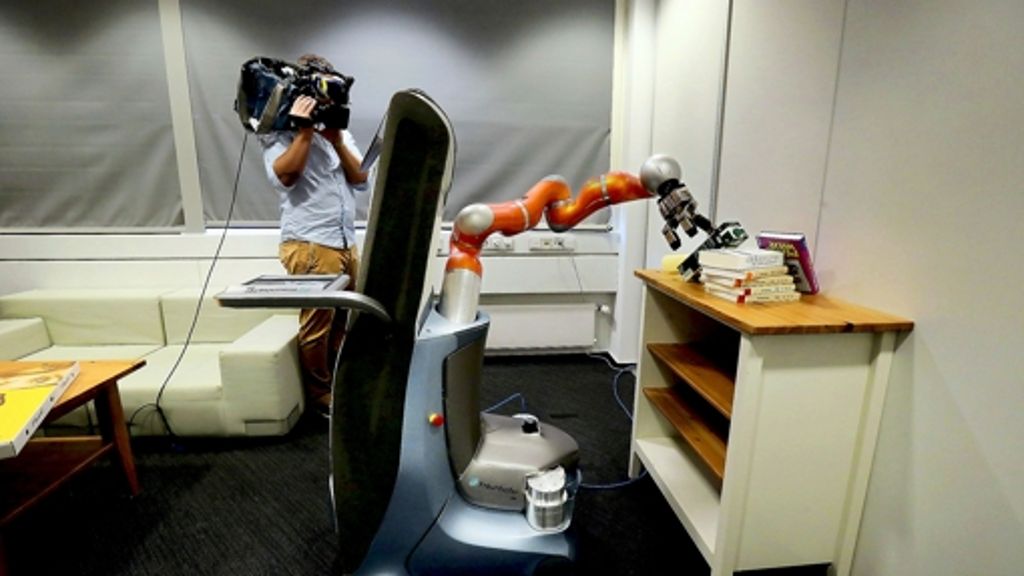 Technik: Fernsteuerung  für ratlose Roboter