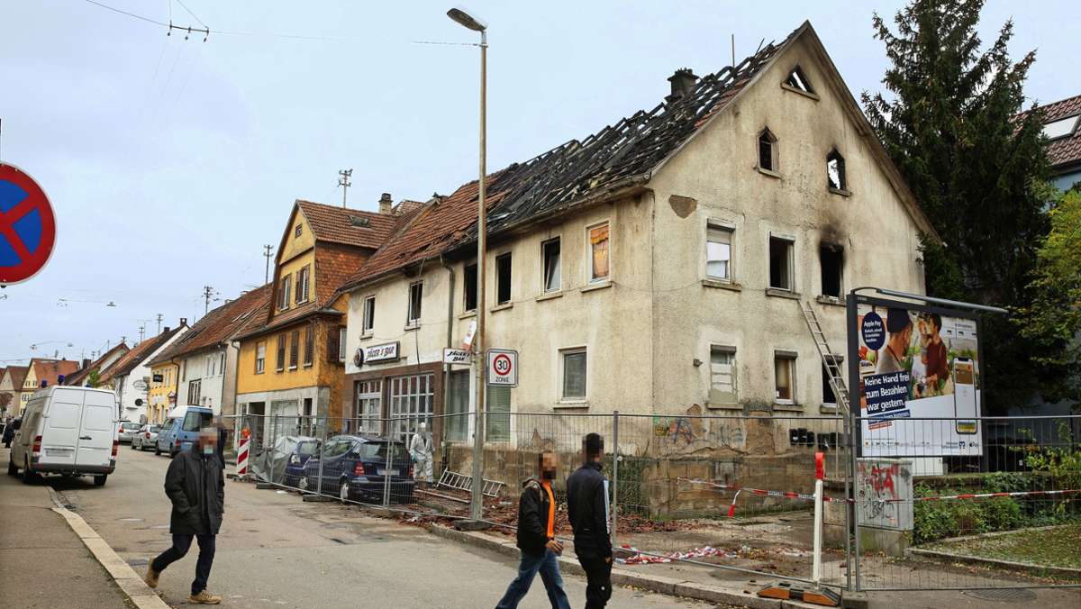 Tödlicher Brand in Nürtingen: Suche nach Verantwortlichen geht weiter