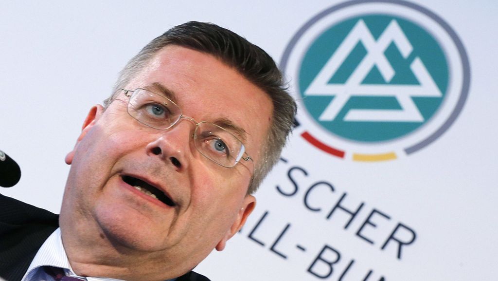  Nach den turbulenten Wochen rund um das DFB-Team im Zuge der WM 2018 will Reinhard Grindel wieder auf die Ligavertreter zugehen. Das gab der DFB-Präsident in einem Grußwort bekannt. 