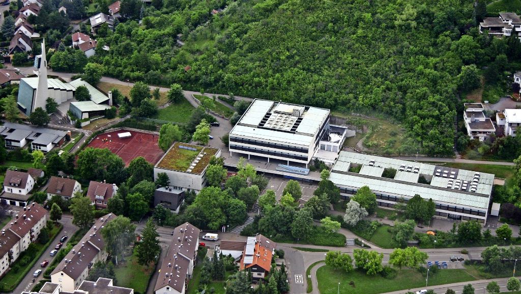  Die neue Mensa der August-Lämmle-Schule soll jetzt doch als freistehender Langbau erstellt werden. 