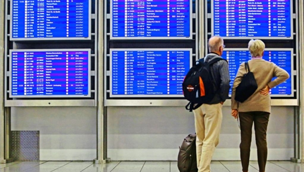 Streik der Flugbegleiter: Passagiere und Händler leiden