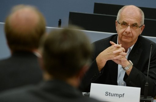 Ex-Polizeipräsident Siegfried Stumpf hat wegen des sogenannten „Schwarzen Donnerstags“ einen Strafbefehl erhalten. Foto: dpa