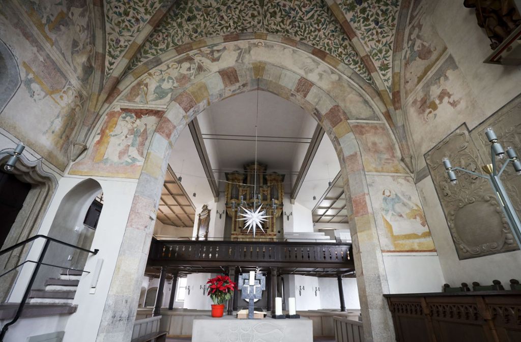 Ebenfalls ein unter der Woche geöffnetes Kleinod: die Hemminger Laurentiuskirche.