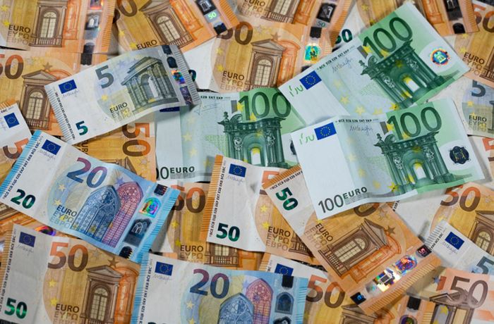 Euro gewinnt durch Schulden an Ansehen