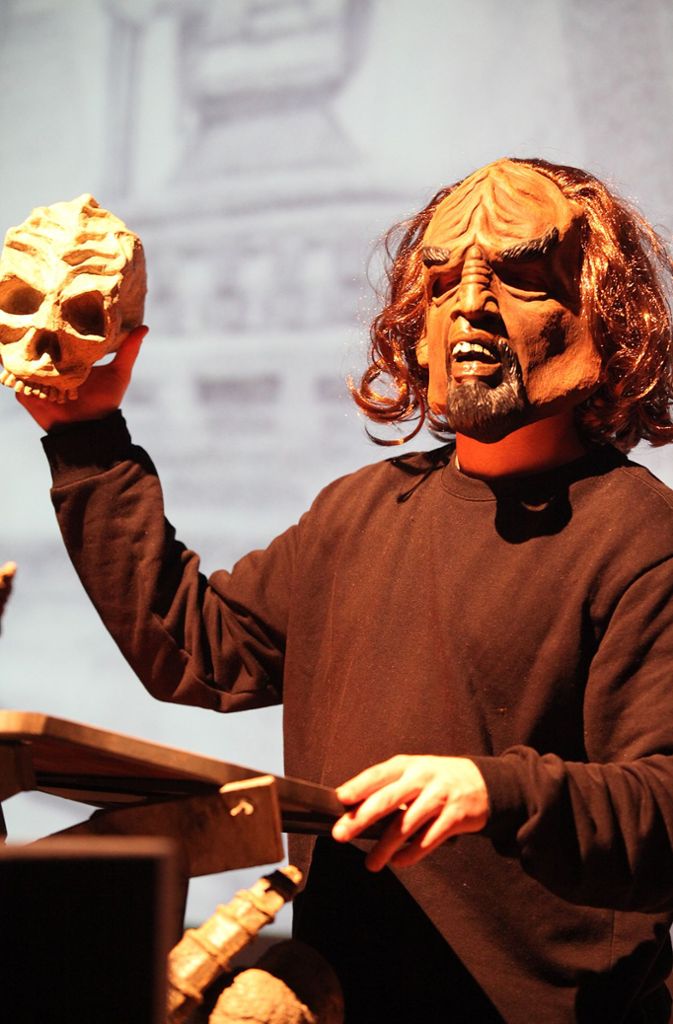 Sprecher Benjamin Stedler in der Maske der Star-Trek-Figuren.