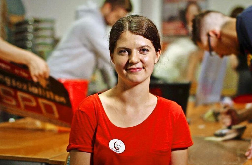 Annalena Wirth, 15, ist seit Anfang des Jahres bei den Jusos aktiv, der Jugendorganisation der SPD. So könne man Politik direkt mitgestaltet, sagt sie: „Man ist mitten drin.“