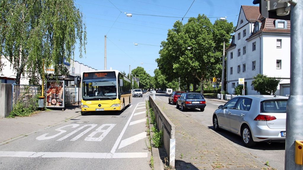 S 21 in Stuttgart-Obertürkheim: Behinderungen durch Kanalbauarbeiten