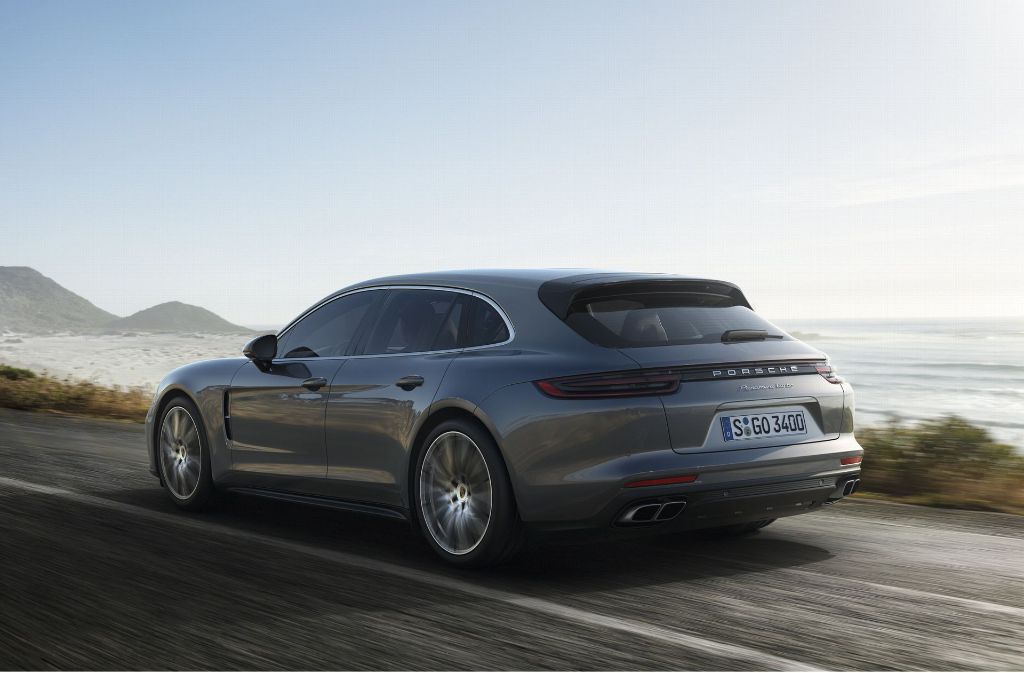Porsche präsentiert mit dem Sport Turismo eine neue Karosserievariante der Panamera-Familie.