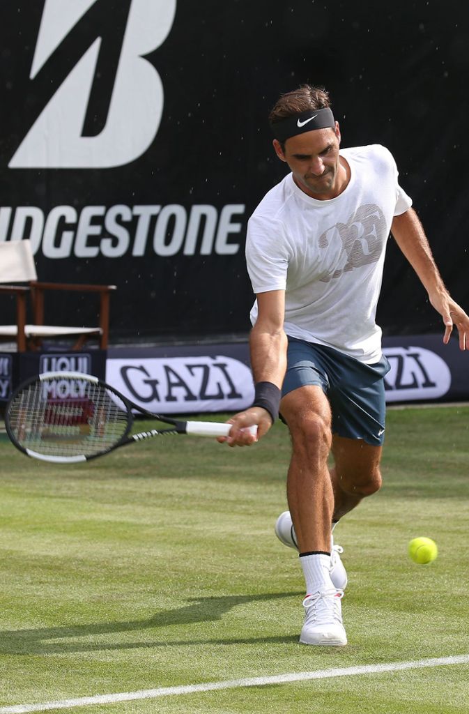 Für Federer ist das Turnier auf dem Weissenhof in Stuttgart eine Vorbereitung auf die kommende Rasensaison.