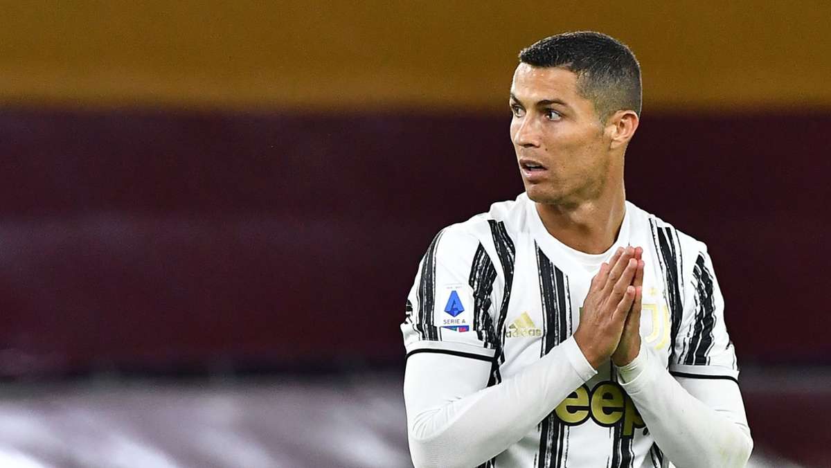  Mit drastischen Worten hat sich Cristiano Ronaldo in den sozialen Medien zu den sogenannten PCR-Tests geäußert. Der Superstar steht nicht im Kader von Juventus Turin gegen den FC Barcelona. 