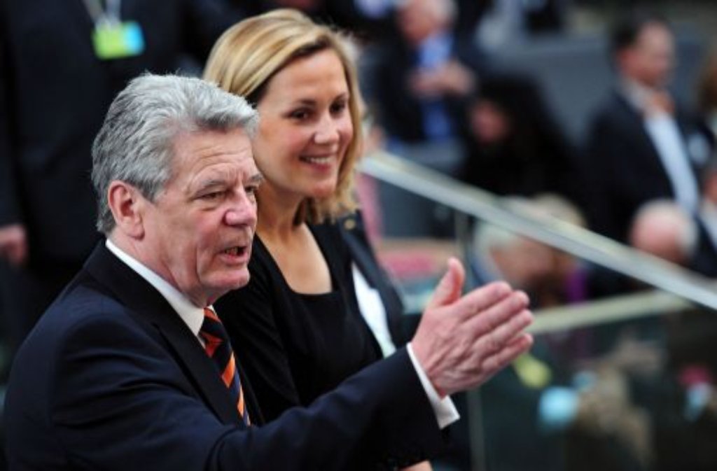 ... aber auch eine große Sympathiebekundung für Wulffs Herausforderer, den DDR-Bürgerrechtler Joachim Gauck, den die Opposition ins Rennen geschickt hatte.