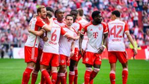 Bayern vertagt Entscheidung - Mainz siegt im Abstiegskampf
