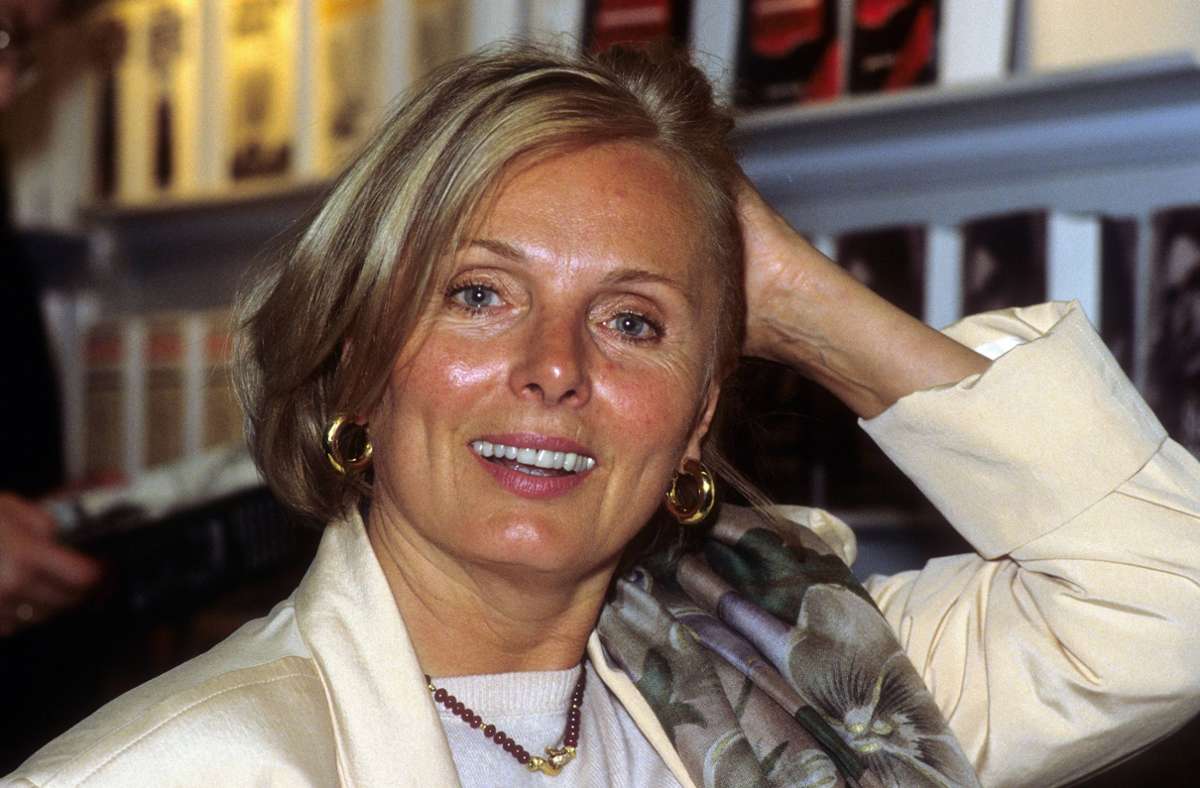 Auf der Höhe ihrer Fernseherfolge war Schauspielerin Ruth Maria Kubitschek im Jahr 1985. Hier im Porträt von Fotograf Sven Simon.