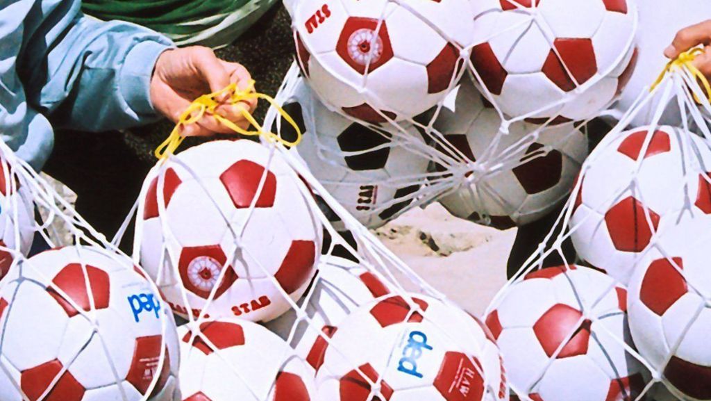 Fußball und Handball: Corona legt den Sportbetrieb lahm