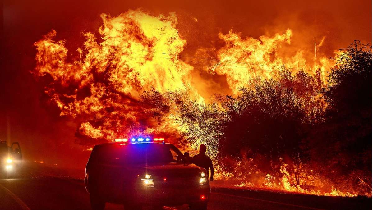 Die Lage in den Feuergebieten im Westen der USA ist unverändert ernst. Der Klimawandel spielt Experten zufolge bei den Bränden eine wichtige Rolle. 