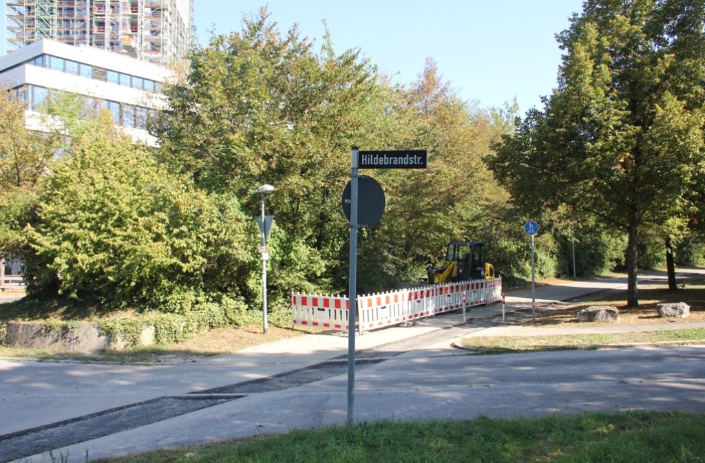 An der Hildebrandstraße wurden Stromleitungen verlegt.