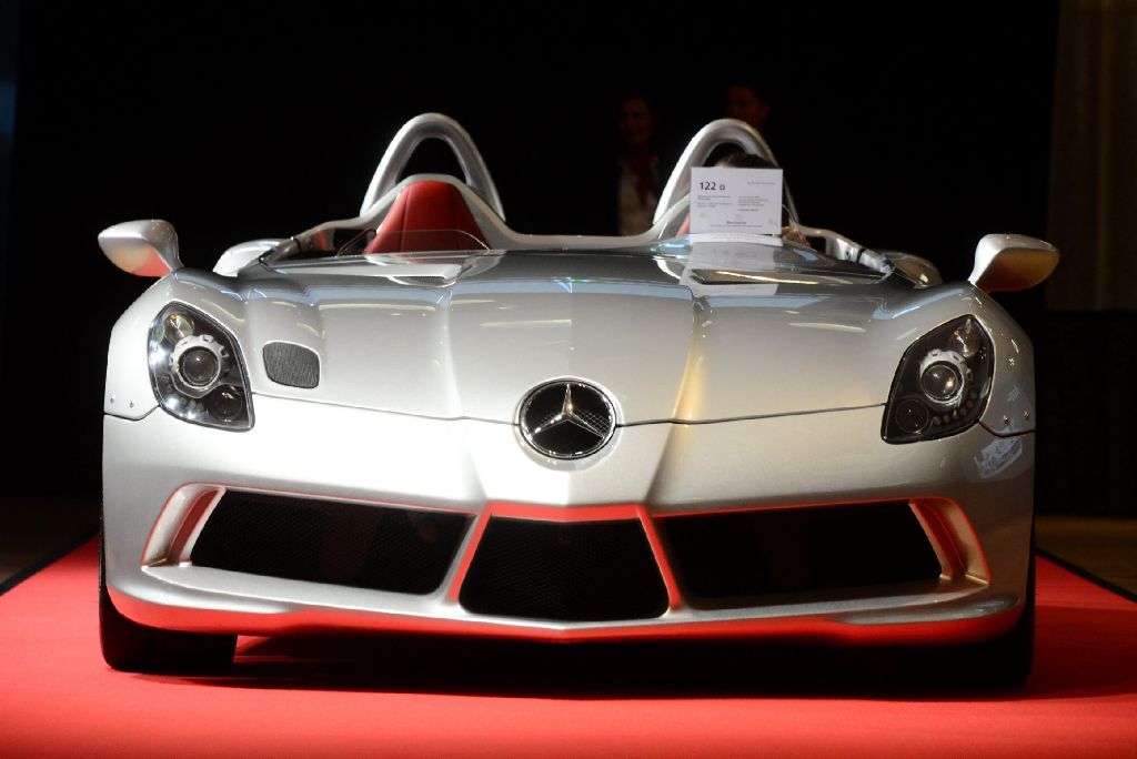 Bereits zum dritten Mal werden im Mercedes-Benz Museum Oldtimer versteigert.