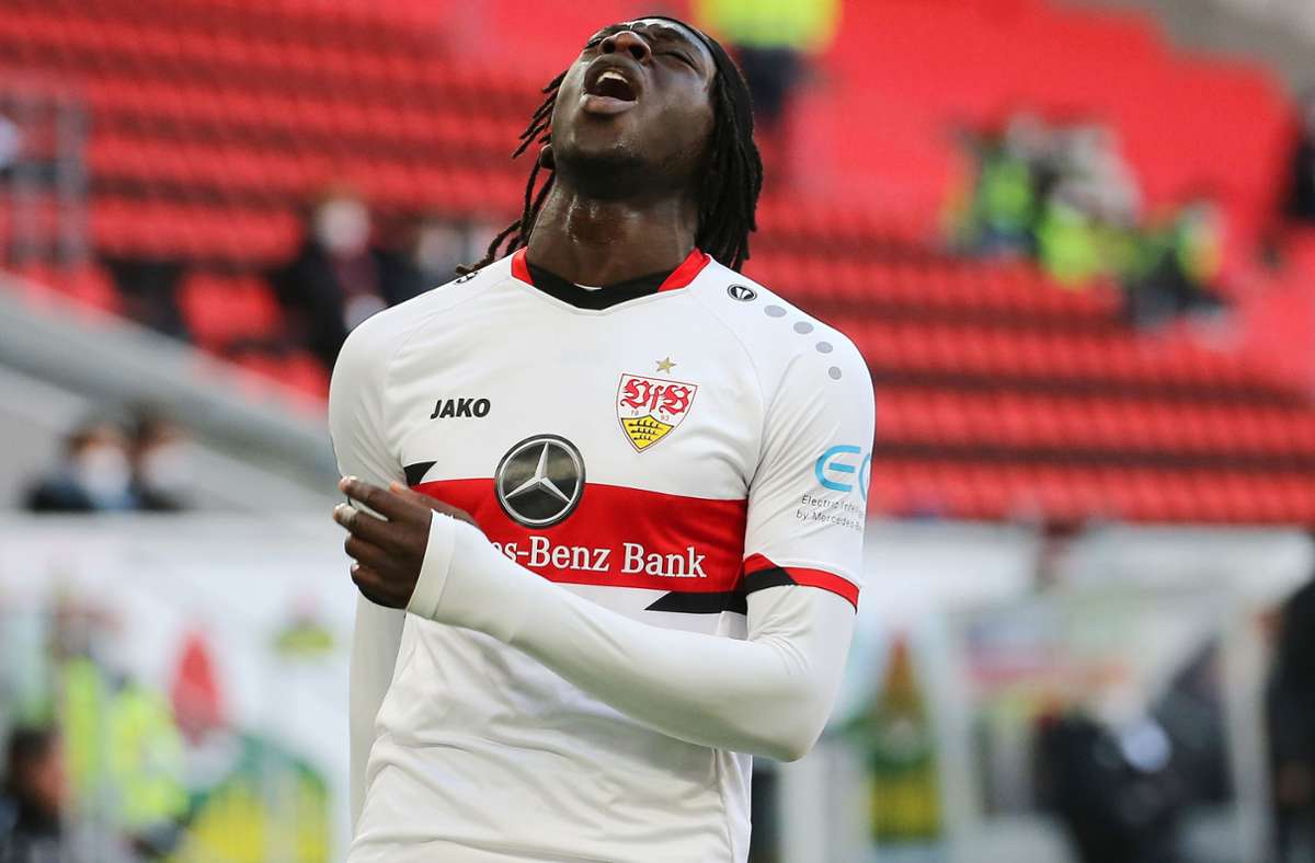 Tanguy Coulibaly und der VfB Stuttgart reisen ohne Punkte zurück in den Kessel.