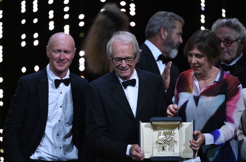 Strahlender Gewinner in der Mitte ist der britische Regisseur Ken Loach. Er hat die Goldene Palme für „I, Daniel Blake“ abgeräumt.