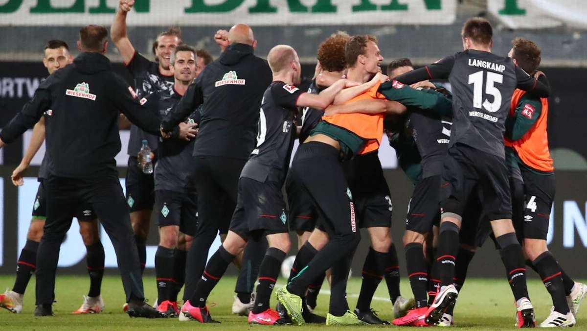  Werder Bremen hat mit zwei Unentschieden in der Relegation gegen den 1. FC Heidenheim den Absturz aus der Fußball-Bundesliga verhindert. Die Saison wirft dennoch Fragen auf – das zeigen die bundesweiten Pressestimmen. 