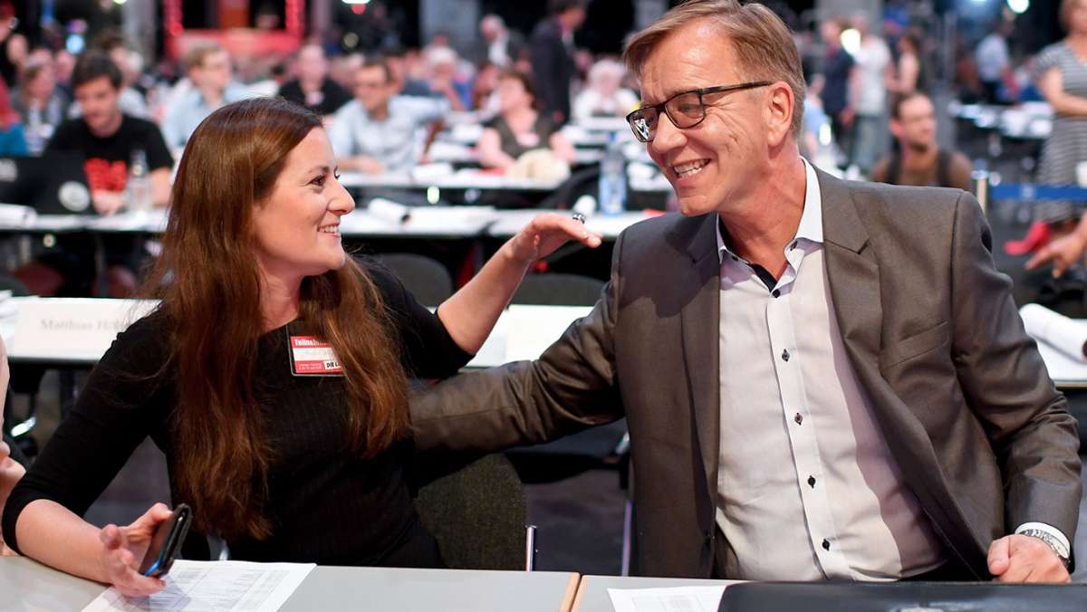  Die Linke will mit Janine Wissler und Dietmar Bartsch als Spitzenduo in die Bundestagswahl starten. Das jeweilige Verhältnis zu einem eventuell grün-rot-roten Bündnis nach der Wahl ist dabei uneinheitlich. 