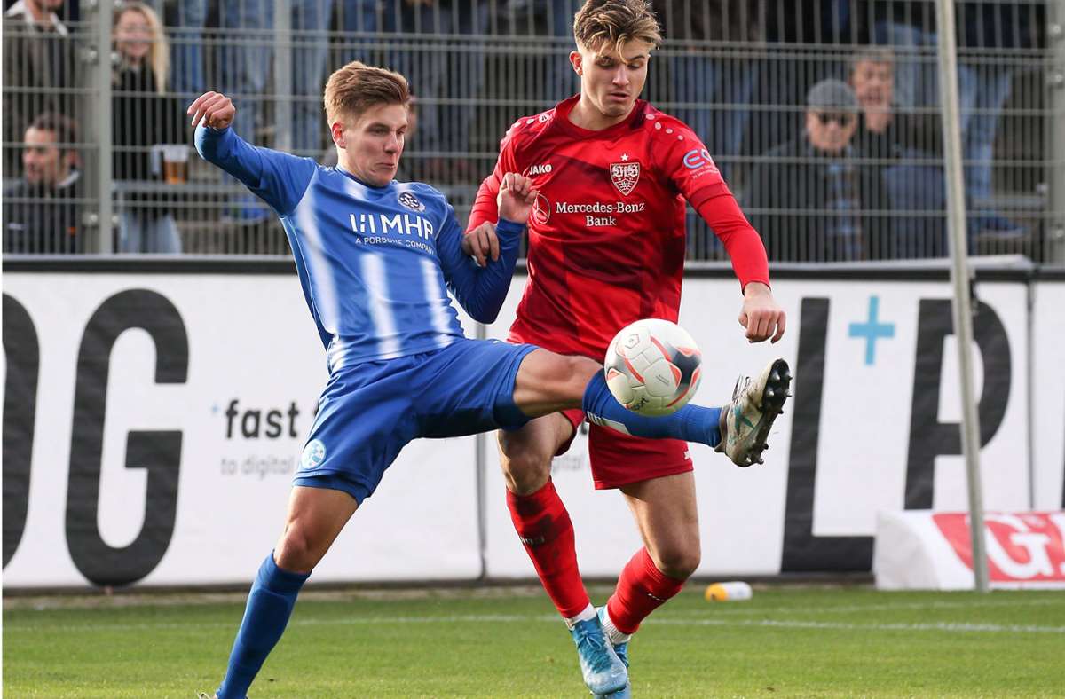 Blank 2019 im Derby gegen Antonis Aidonis (VfB II).