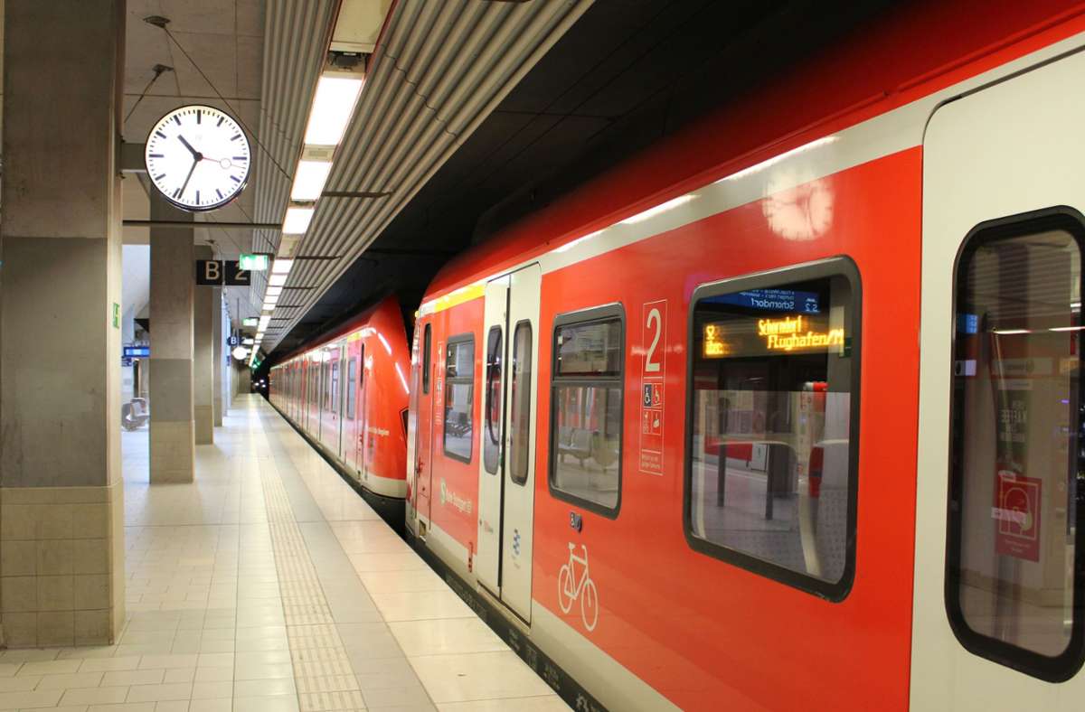 Die Züge der S-Bahn-Linie 2 sollen  künftig bis Neuhausen auf den Fildern fahren. Foto: Caroline Holowiecki