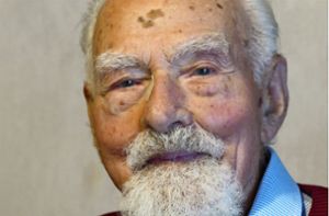 Ein dankbarer, glücklicher Mensch von  100 Jahren
