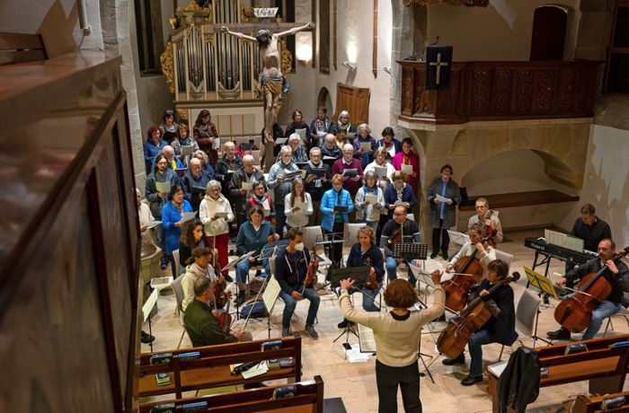 Singen in Gerlingen: Chor geht mit großer Offenheit durch das Jahrhundert