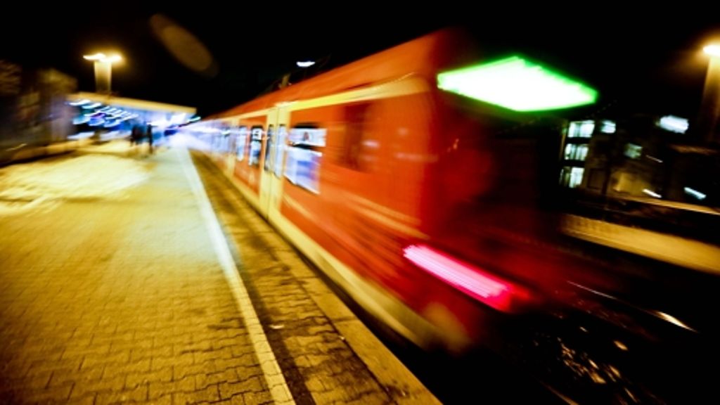 S-Bahn-Unfall in Böblingen: Beim Austreten vom Zug erfasst